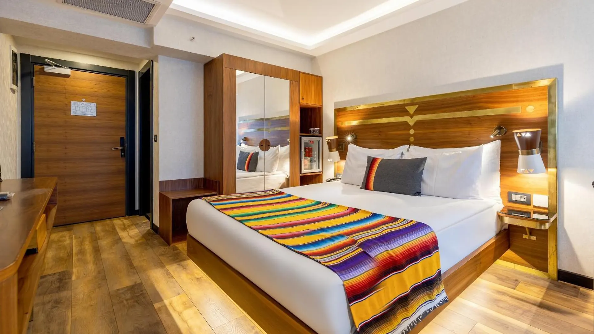 Hay Hotel Alsancak 伊兹密尔 3*,  土耳其