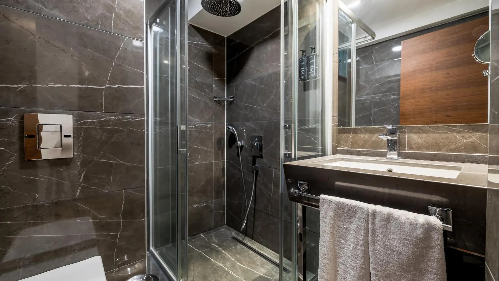 Hay Hotel Alsancak 伊兹密尔